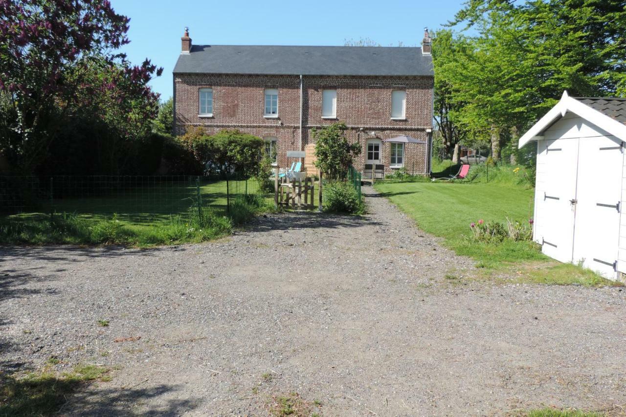 Belval Cottages Benouville  Buitenkant foto